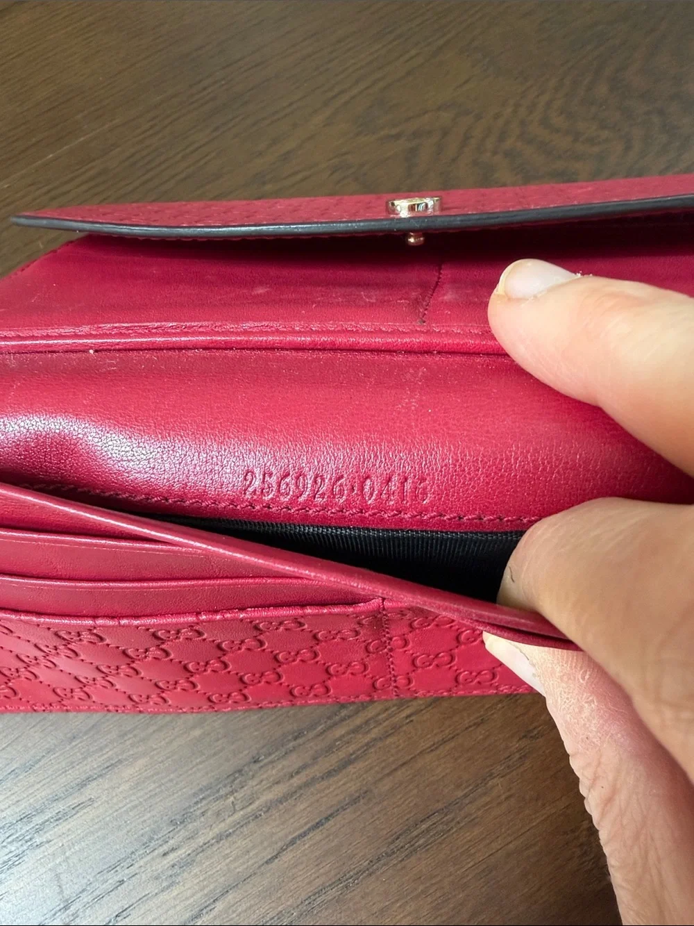 Vintage Gucci Red Leather Continental Wallet